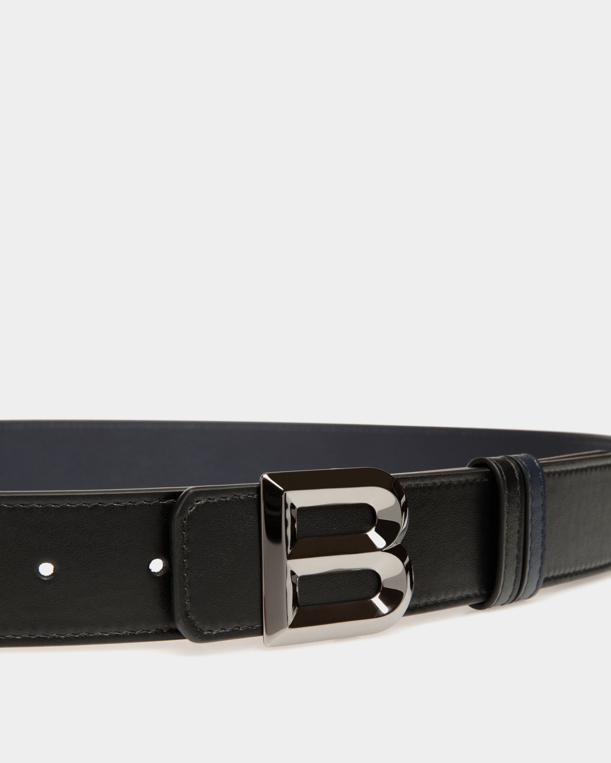 Ceinture B Bold 35 mm Réversible En Cuir Noir Et Navy Blue - Homme - Bally - 03