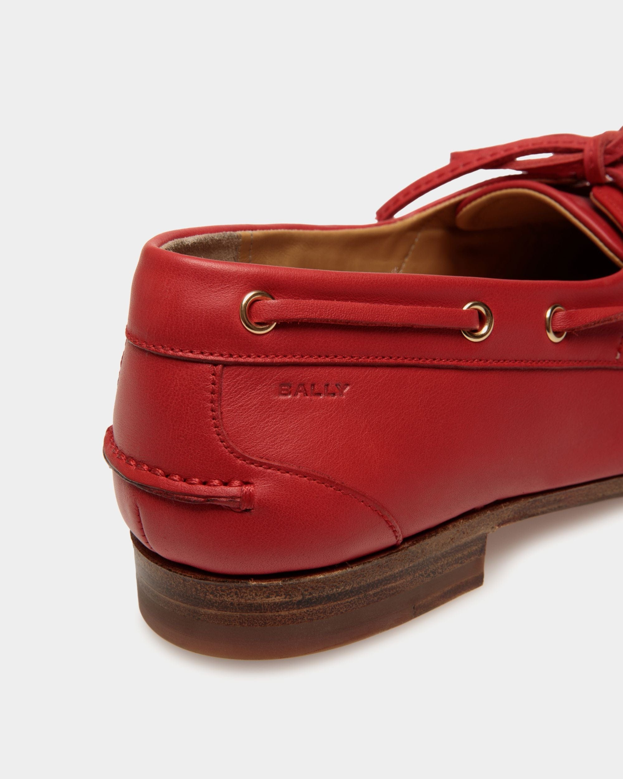 Mocassin Plume En Cuir Rouge - Femme - Bally - 05